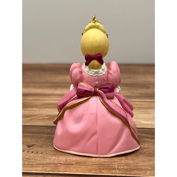 1996 HALLMARK KEEPSAKE ORNAMENT QX6311 CINDERELLA 1995 MADAME ALEXANDER - Picture 6 of 9